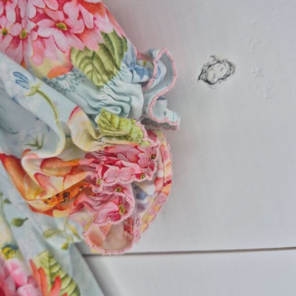 Girls Floral Smocked Dress With Puff Sleeves & Button Back Closure size 6x - Picture 3 of 8